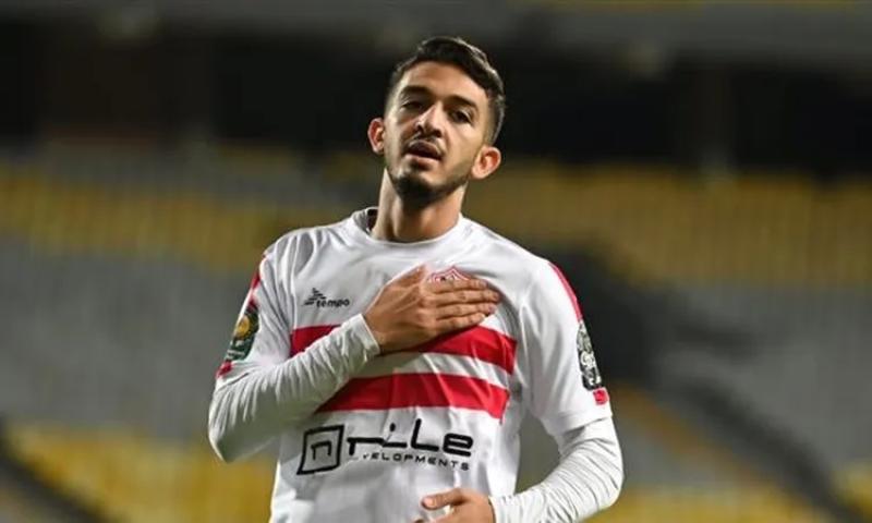 سيف جعفر يظهر في الزمالك ويوقع على عقود لمدة 3 سنوت ونصف.. واللاعب يفاجئ جماهير الأبيض بـ 8 ملايين جنيه