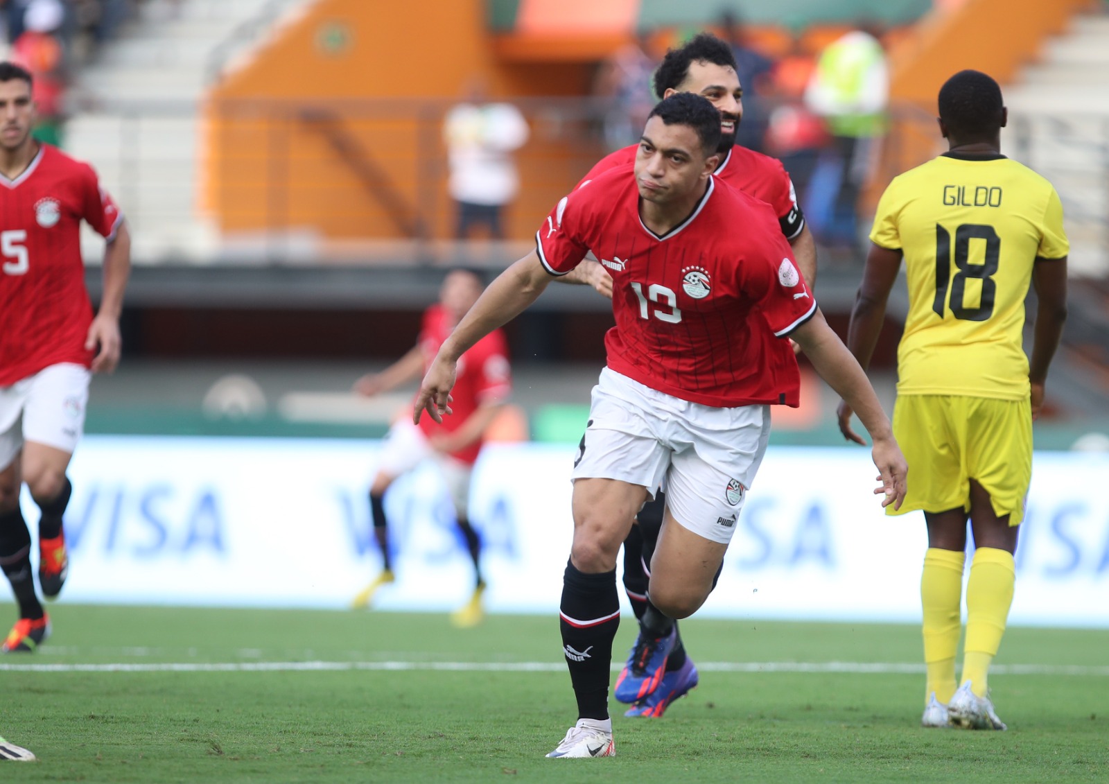 إصابة مصطفى محمد مع منتخب مصر أمام غينيا بيساو.. ومشاركة أوفا بدلًا منه