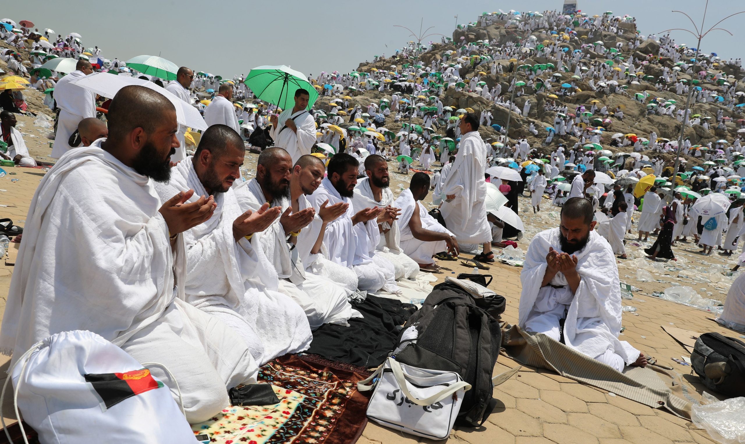 “قدم الآن يمكن تبقا من حظك” .. وزارة الأوقاف الإسلامية توضح أهم شروط قرعة الحج بالمغرب 2025 وخطوات التسجيل