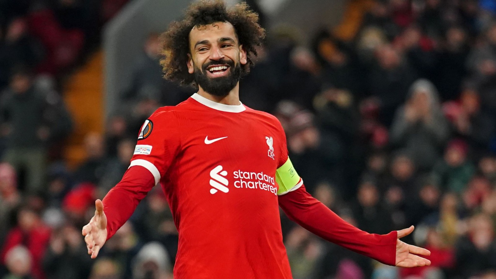 محمد صلاح يقترب من قيادة ثنائية مصرية في ليفربول.. وأندية لندن تهدد الصفقة