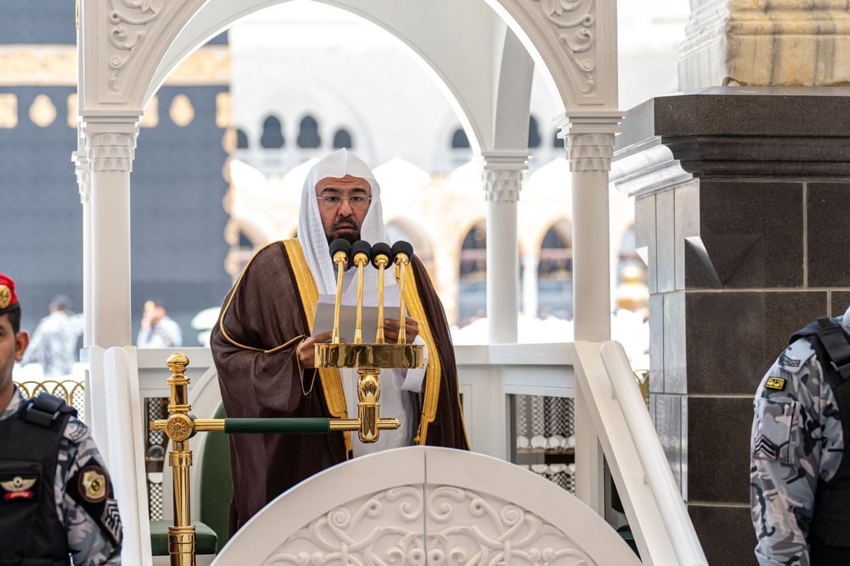 الشؤون الدينية توفر كافة الإمكانات لقاصدي وزائري الحرمين لأداء صلاة عيد الفطر