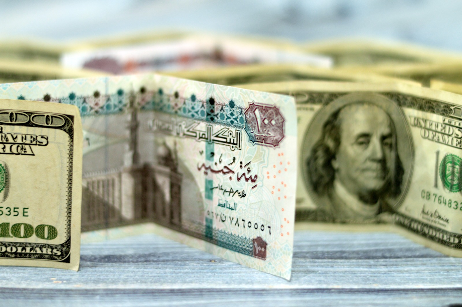 “استقرار الأخضر في التعاملات الصباحية” .. سعر الدولار أمام الجنية المصري اليوم الأحد 21 إبريل 2024 في البنوك المصرية