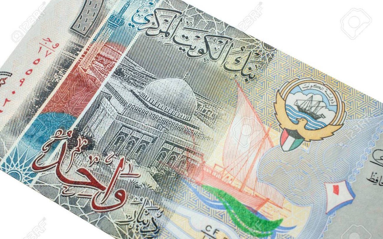 “رسميا” سعر صرف الدينار الكويتي مقابل الجنيه المصري اليوم الجمعة 12/4/2024 في جميع البنوك المصرية