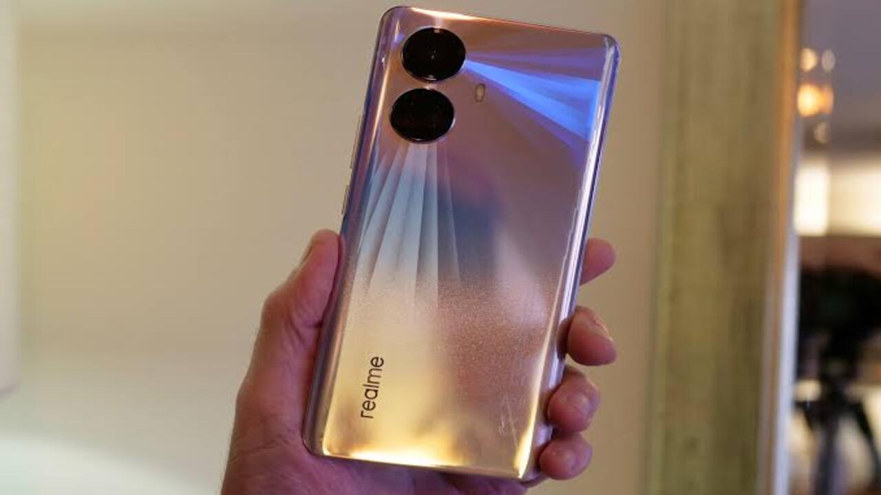 “تجربة تصوير إحترافية 108 بكسل” سعر Realme 10 Pro Plus من شركة ريلمي العالمية